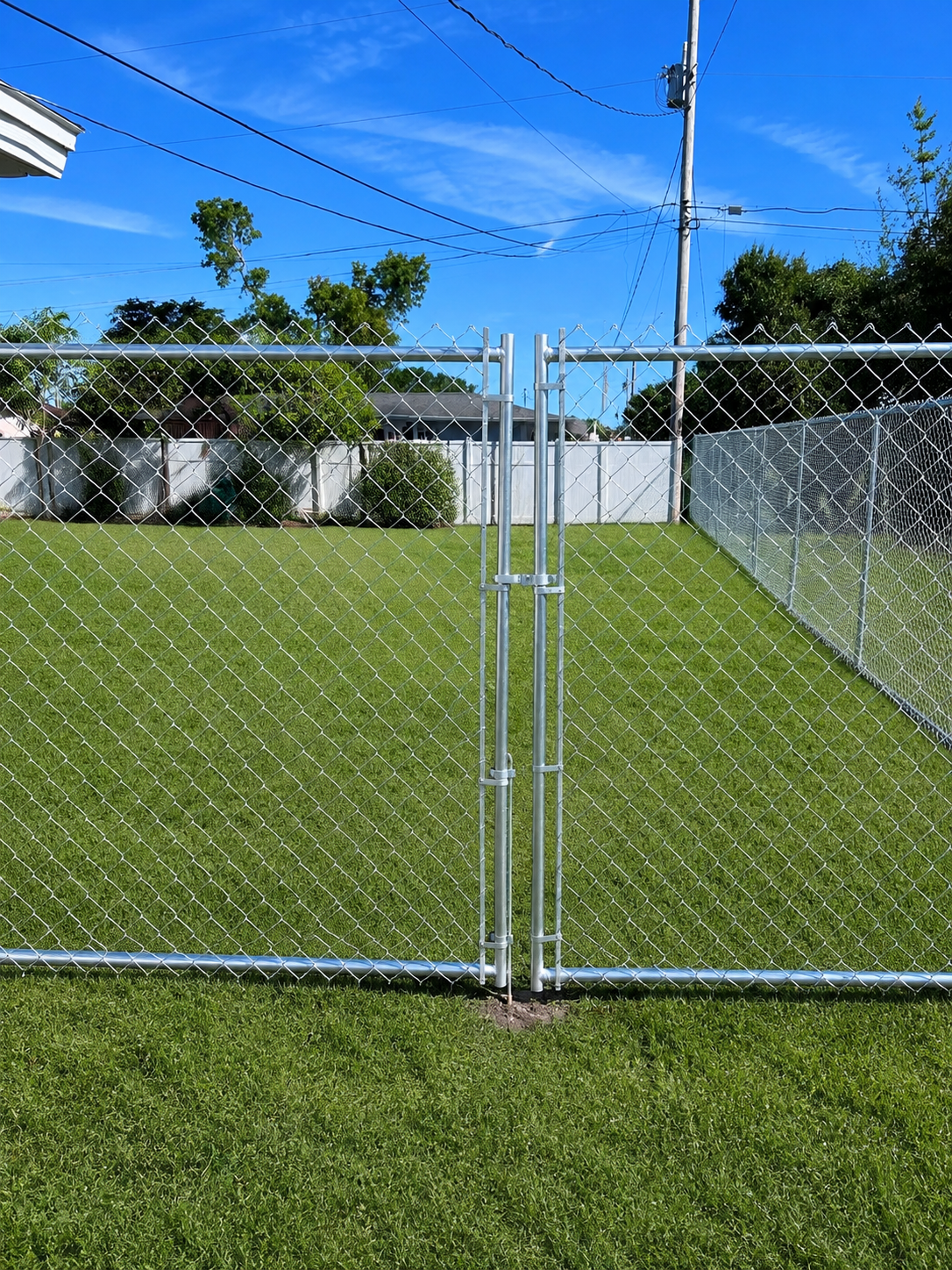 Chain Link Fence chatgpt image 6 may 2026, 01 24 00 a.m. (1)